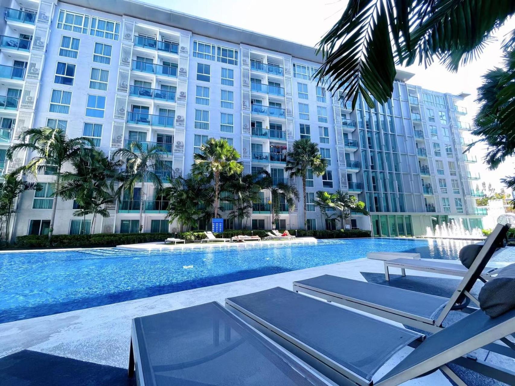 Pattaya City Center Residence K Bagian luar foto