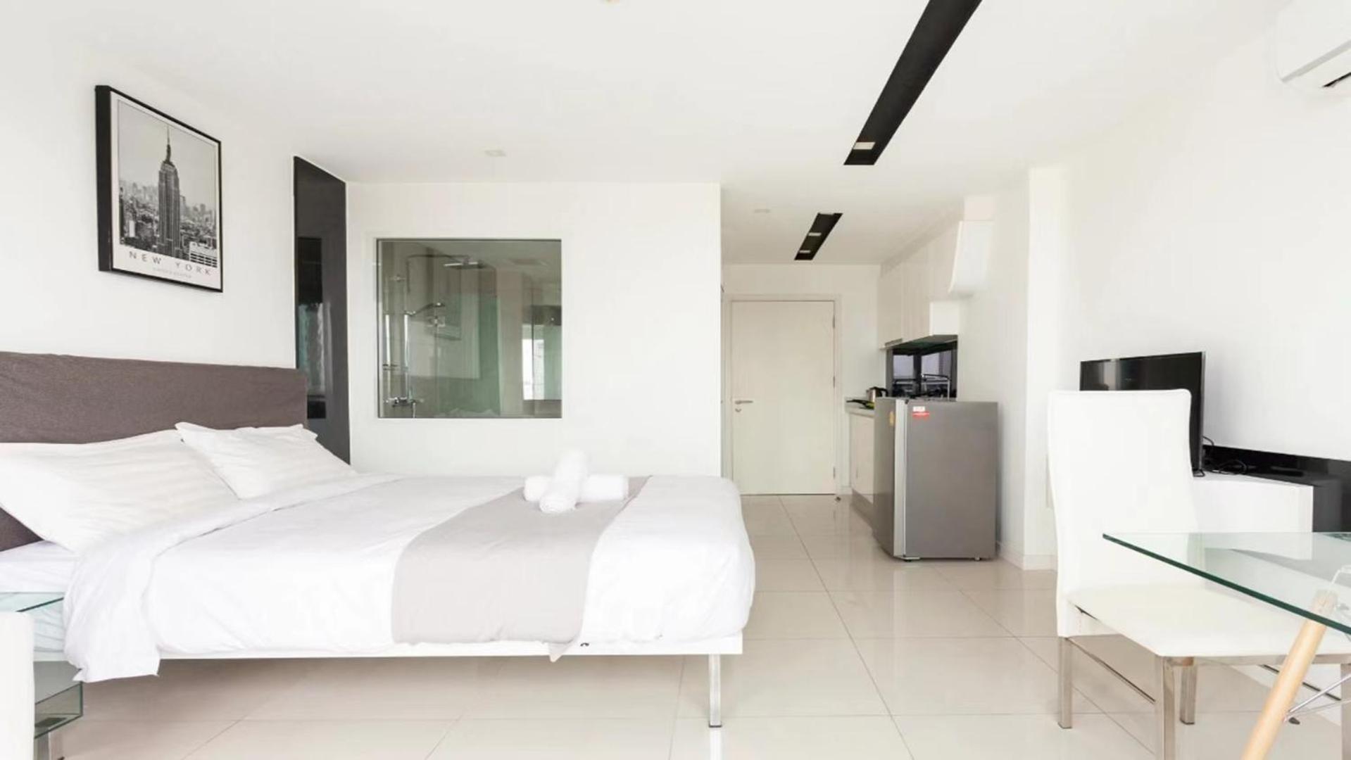 Pattaya City Center Residence K Bagian luar foto