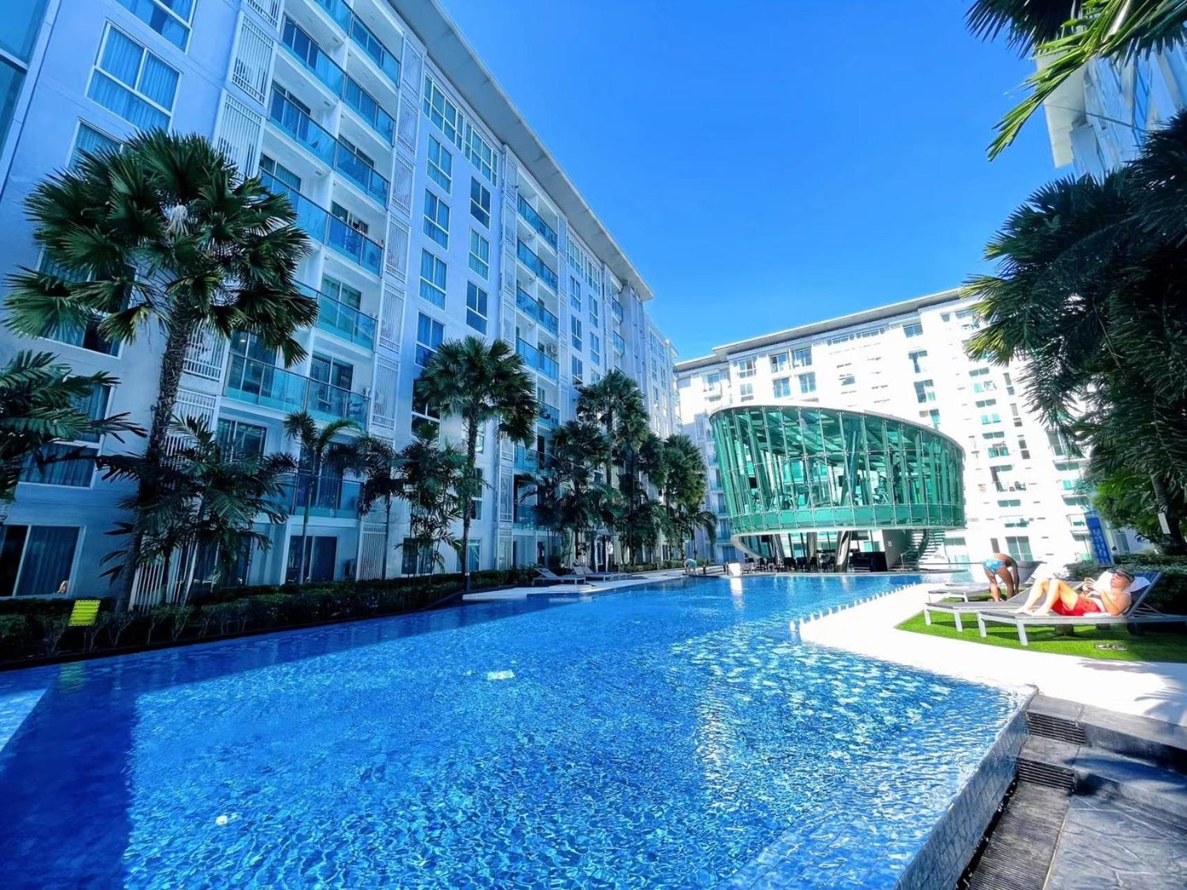 Pattaya City Center Residence K Bagian luar foto