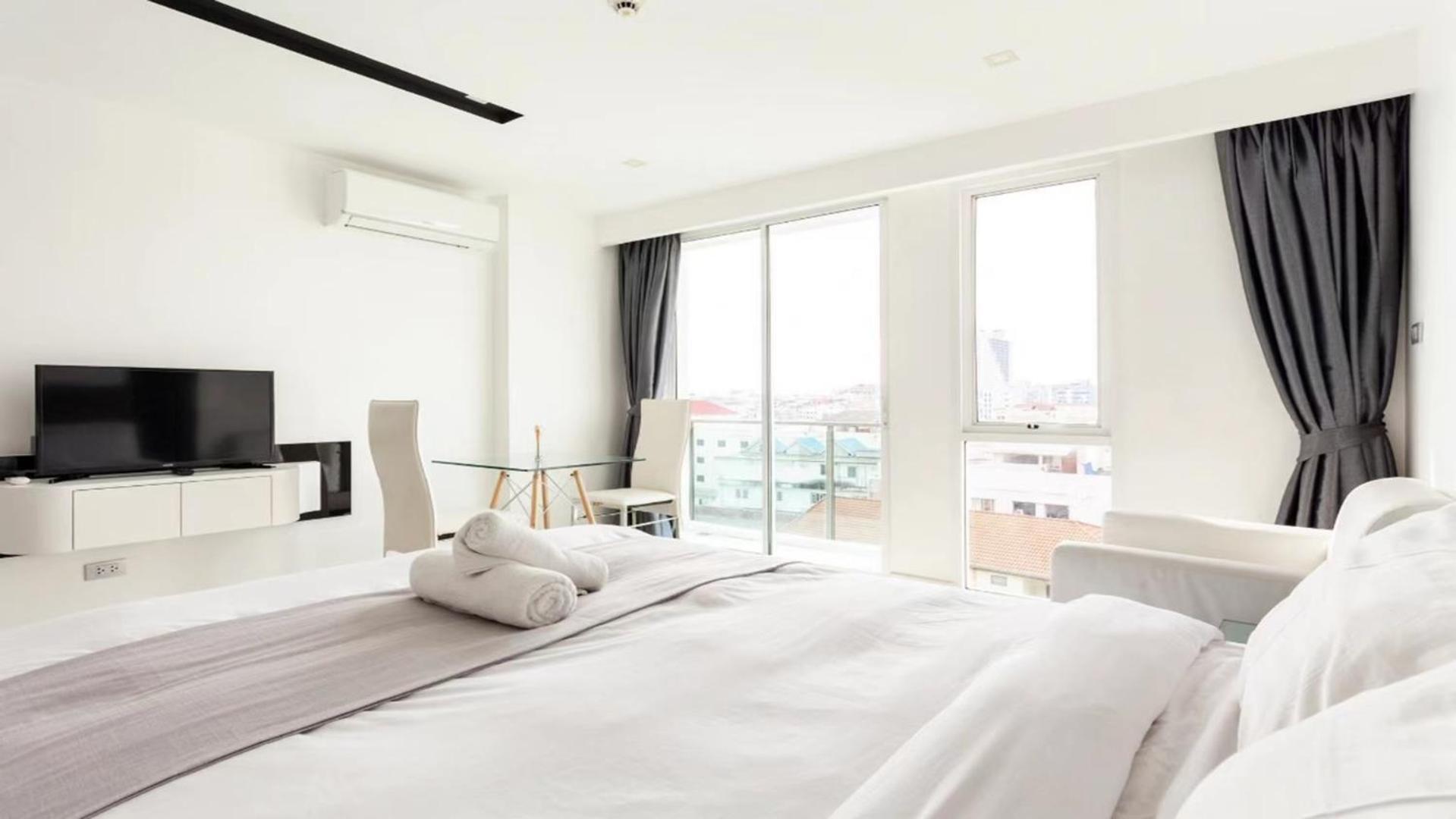Pattaya City Center Residence K Bagian luar foto