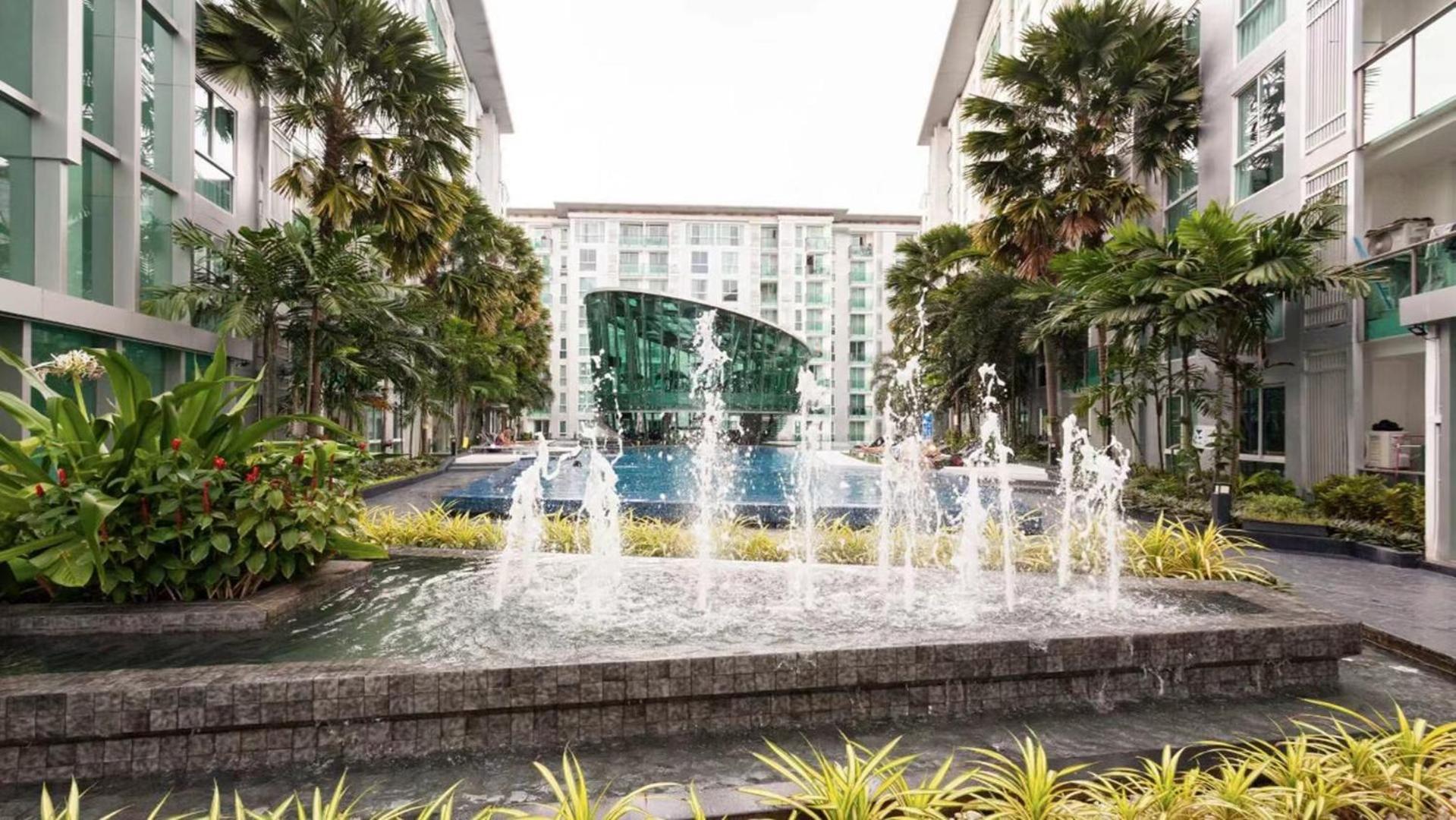 Pattaya City Center Residence K Bagian luar foto