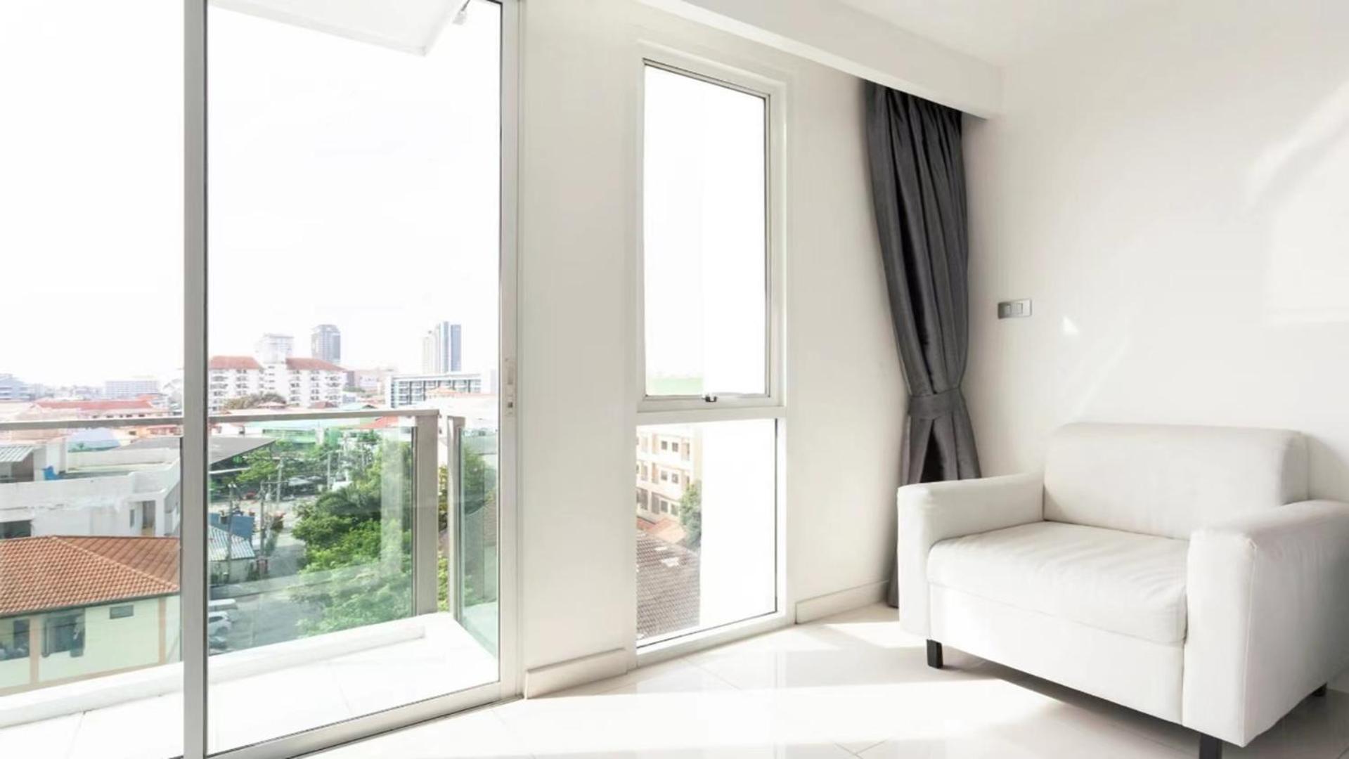 Pattaya City Center Residence K Bagian luar foto
