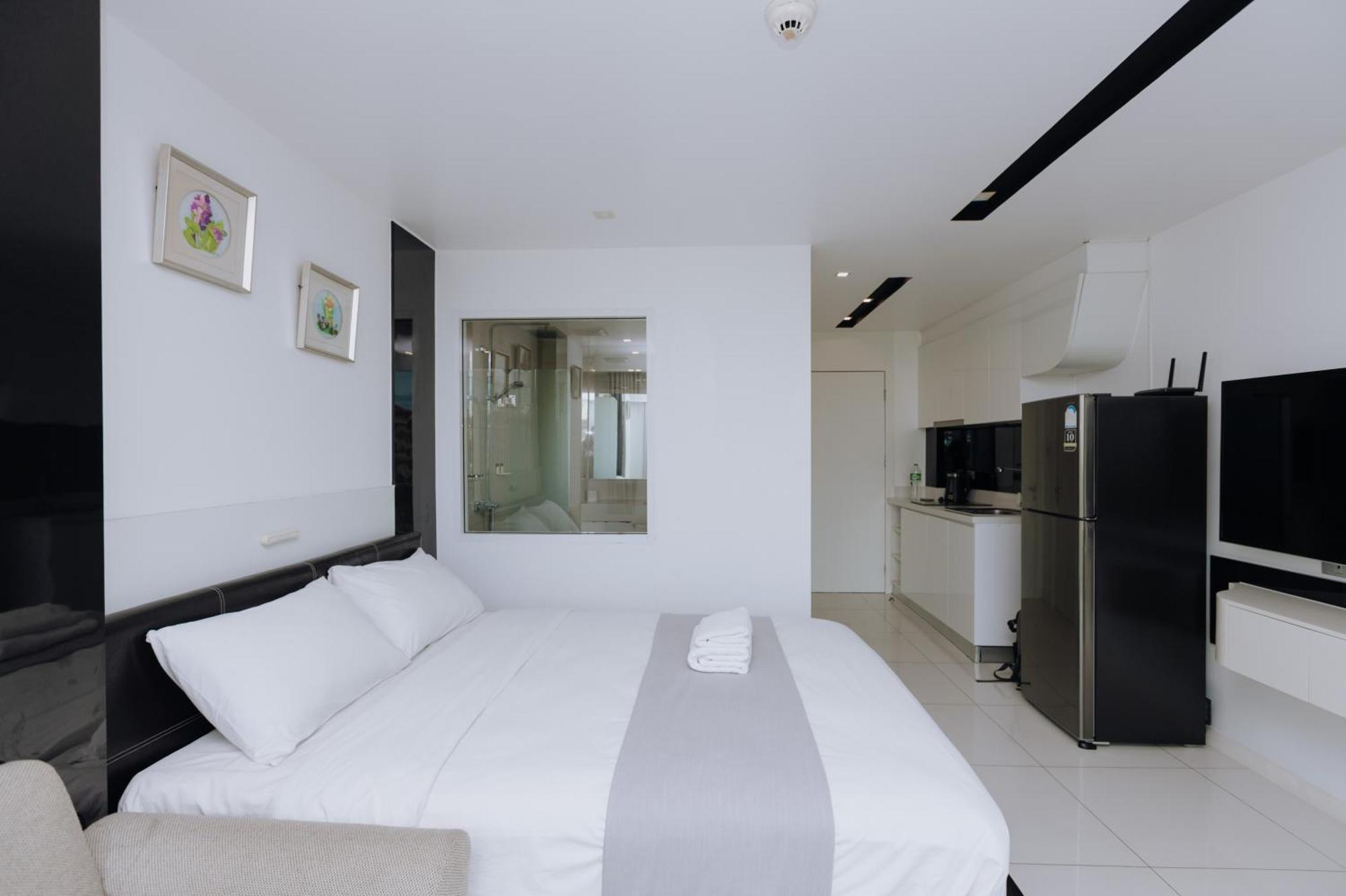 Pattaya City Center Residence K Bagian luar foto