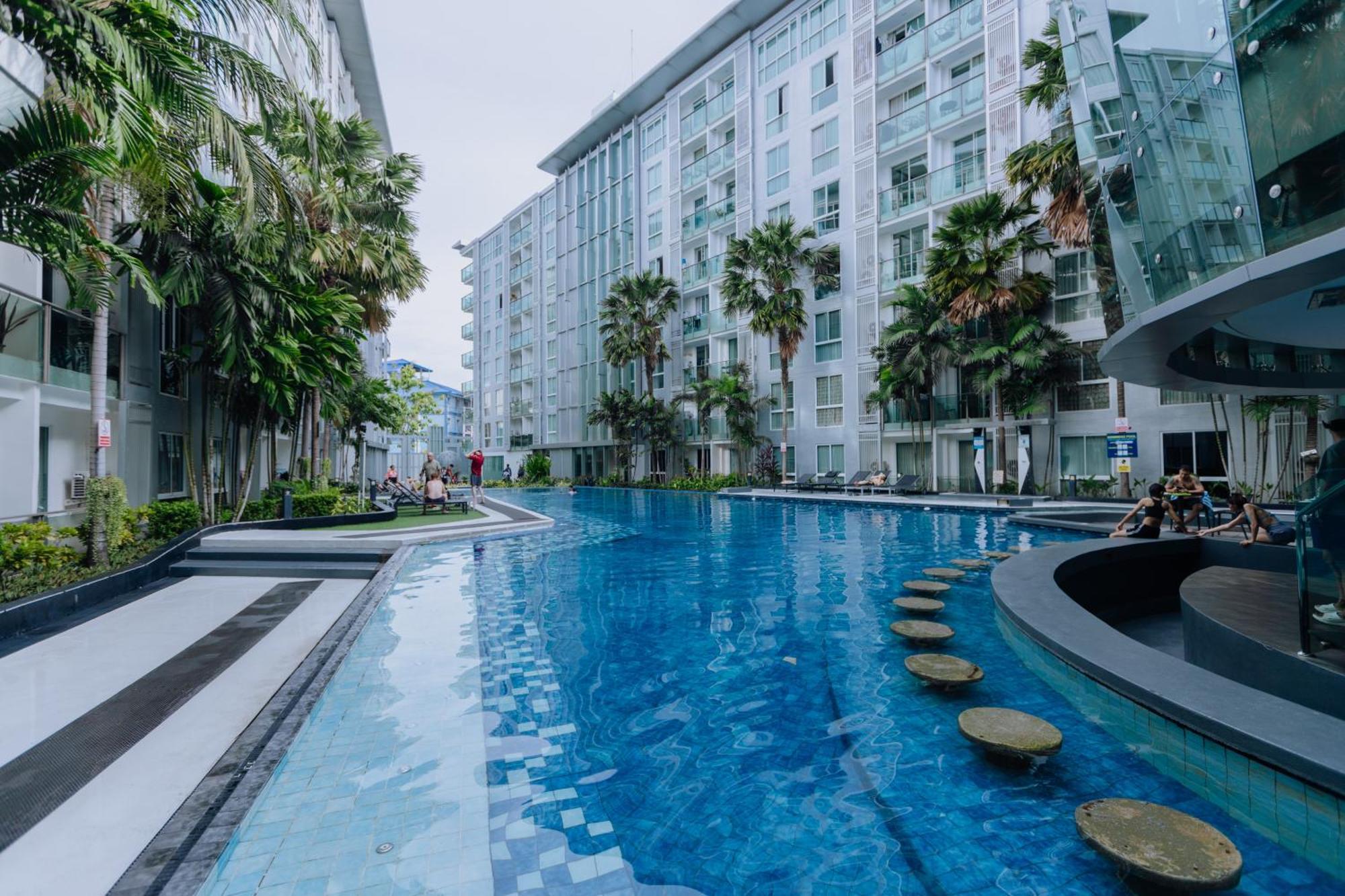 Pattaya City Center Residence K Bagian luar foto