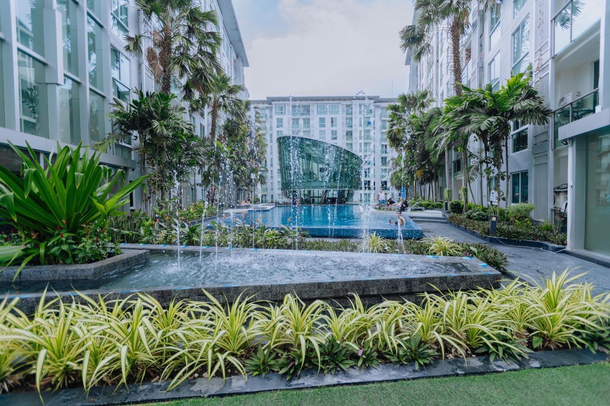 Pattaya City Center Residence K Bagian luar foto